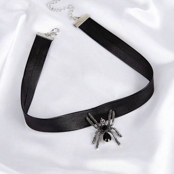 Y2K 90s Halloween Goth Punk Emo Lolita Vamp Black Spider Choker Necklace - Picture 4 of 6